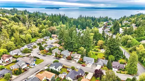View/Area - 5119 15th Ave W, Everett, WA 98203 photo 1 of 4