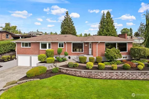 1327 N Jackson Ave, Tacoma, WA 98406