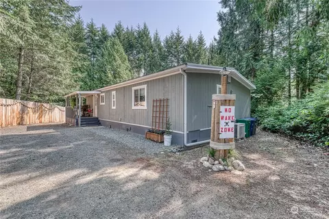 6575 SE Skycrest Ln, Port Orchard, WA 98366