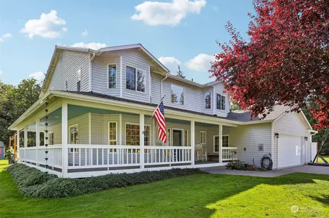 5816 Happy Hollow Rd, Stanwood, WA 98292