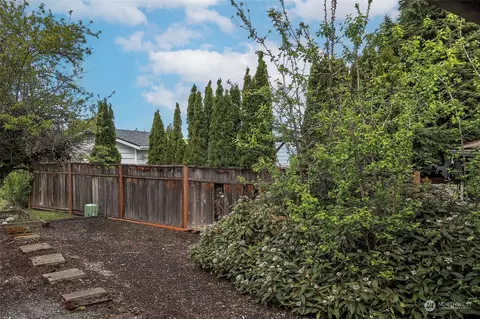 17114 Woodcrest Dr NE, Bothell, WA 98011 photo 23