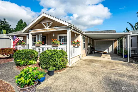 14909 121st St E #15, Puyallup, WA 98374