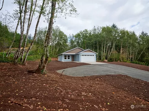 11226 Lewis River Rd, Ariel, WA 98603