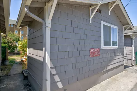 105 Ocean Beach Blvd S #3, Long Beach, WA 98631