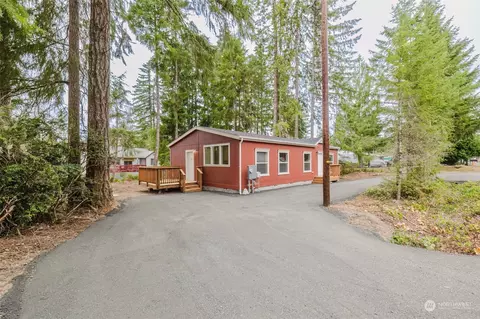 100 E Hammersley Pl, Shelton, WA 98584