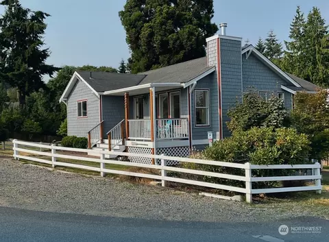 333 Cascade Ave, Langley, WA 98260