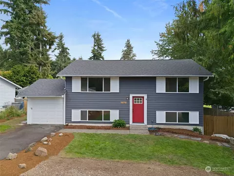 17907 Spruce Way, Lynnwood, WA 98037