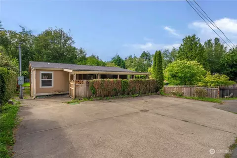 2509 NE Sylvan Way, Bremerton, WA 98310