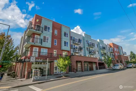 424 N 85th St #205, Seattle, WA 98103