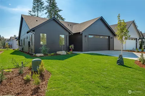 2841 Hazelwood Dr, Blaine, WA 98230