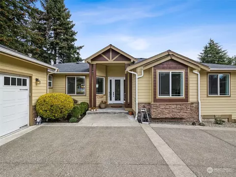16904 Ambaum Blvd S, Burien, WA 98148