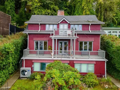 2543 Boyer Ave E, Seattle, WA 98102