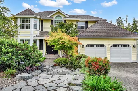 5121 Mill Pond Loop SE, Auburn, WA 98092