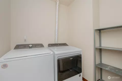 115 161st Pl SE, Bothell, WA 98012 photo 29