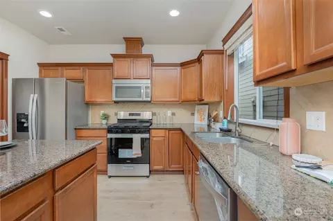 115 161st Pl SE, Bothell, WA 98012 photo 10