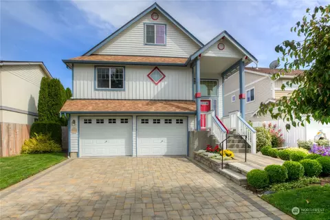 1216 S 74th St, Tacoma, WA 98408