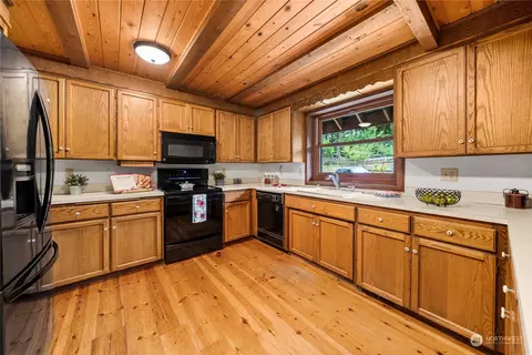 21510 186th St E, Orting, WA 98360 photo 7