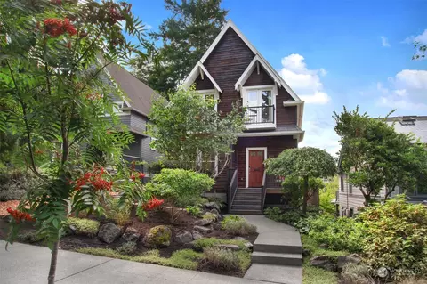 525 30th Ave, Seattle, WA 98122