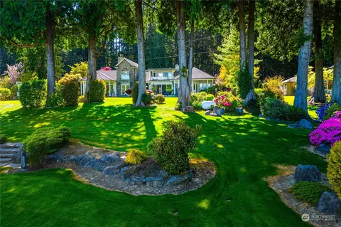 28084 State Hwy 104 NE, Kingston, WA 98346