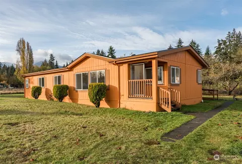 780 Monroe Rd, Port Angeles, WA 98362