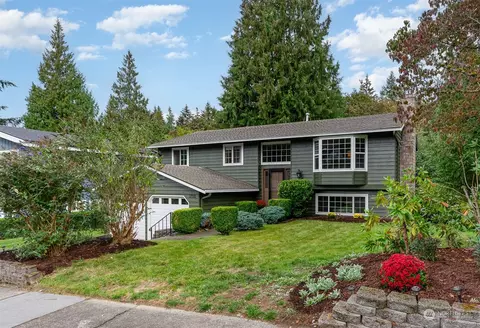 17110 NE 98th Ct, Redmond, WA 98052
