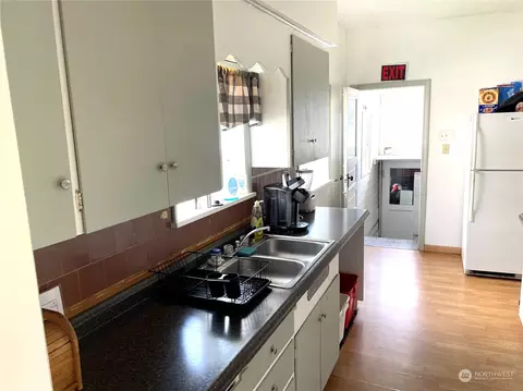 Kitchen - 2017 Colby Ave, Everett, WA 98201 photo 2 of 5