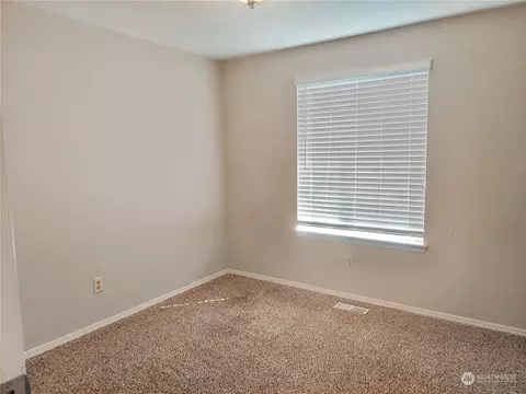 Bedroom - 205 240th St SE, Bothell, WA 98021 photo 3 of 5