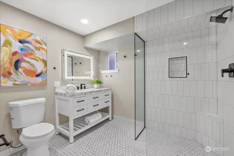 Bath - 2811 E Harrison St, Seattle, WA 98112 photo 2 of 2
