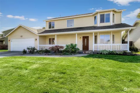 123 NW Earl Ln, College Place, WA 99324