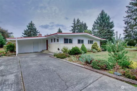 1857 E Fowler St, Mount Vernon, WA 98274
