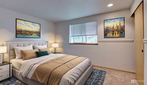 Bedroom - 602 Wallace Ave, Enumclaw, WA 98022 photo 2 of 5