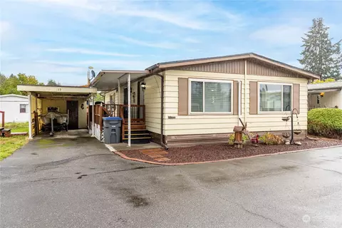 1700 Shelton Springs Rd #13, Shelton, WA 98584