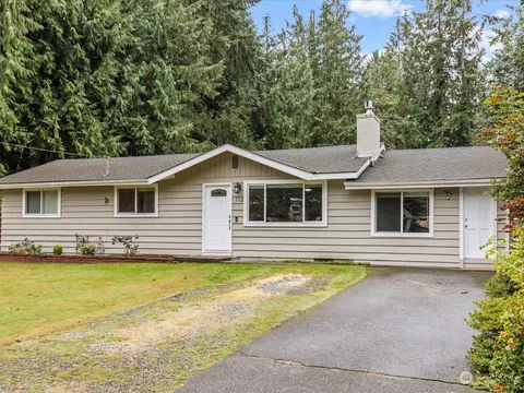 Exterior - 112 Poppy Rd, Bothell, WA 98012 photo 1 of 9