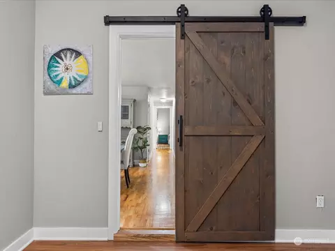 Entry Way - 112 Poppy Rd, Bothell, WA 98012 photo 3 of 3