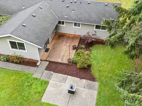 Exterior - 112 Poppy Rd, Bothell, WA 98012 photo 8 of 9