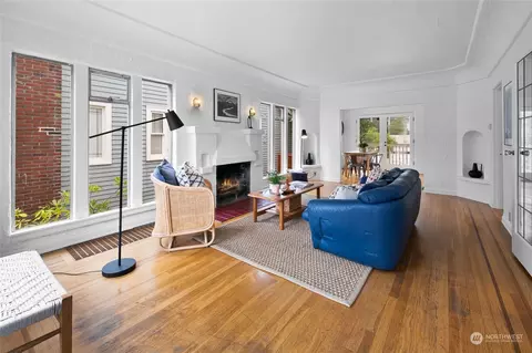 Living - 2021 41st Ave E, Seattle, WA 98112 photo 4 of 6