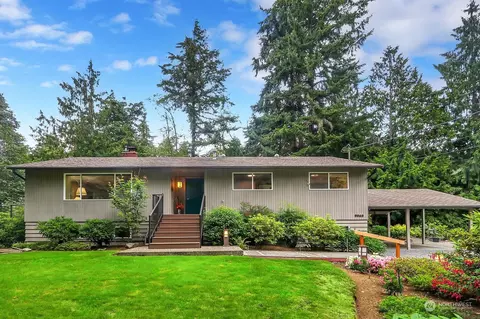 9049 196th St SW, Edmonds, WA 98026