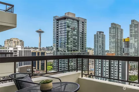 2201 3rd Ave #1706, Seattle, WA 98121