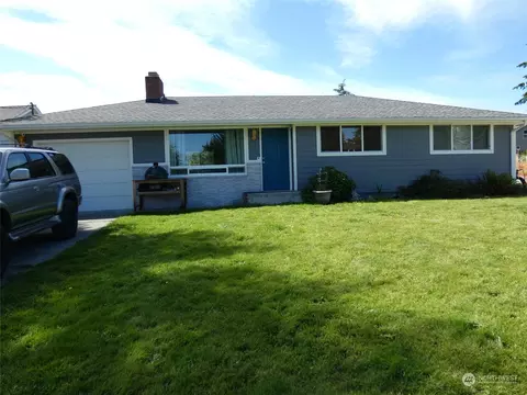 1401 38th St, Anacortes, WA 98221