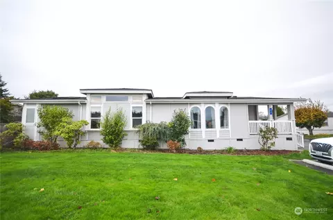 5711 100th St NE #71, Marysville, WA 98270
