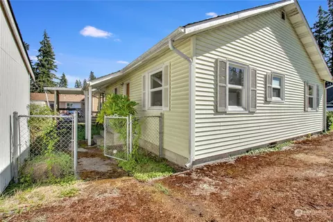 421 Morgan Rd, Everett, WA 98203 photo 4