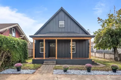 242 SW Lewis St, Chehalis, WA 98532