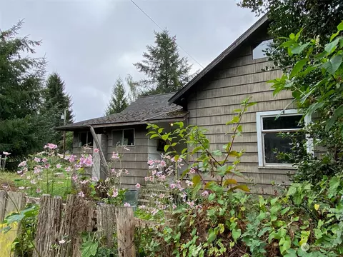 45906 Benjamin St, Concrete, WA 98237