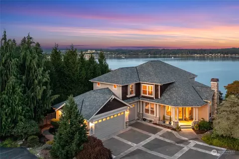 7814 Chico Way NW, Bremerton, WA 98312