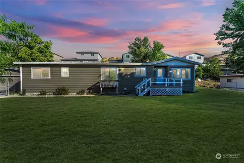 2461 New Penfold Ct, East Wenatchee, WA 98802