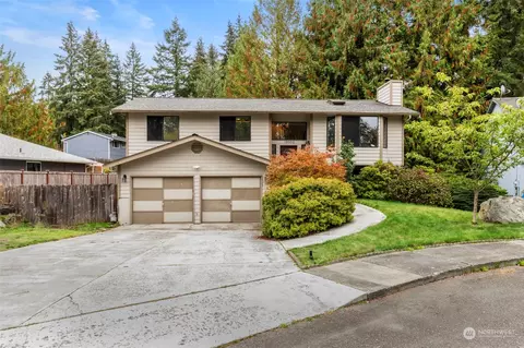 19500 NE Norrland Ln, Poulsbo, WA 98370