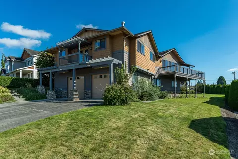 8635 Nordic Way, Stanwood, WA 98292