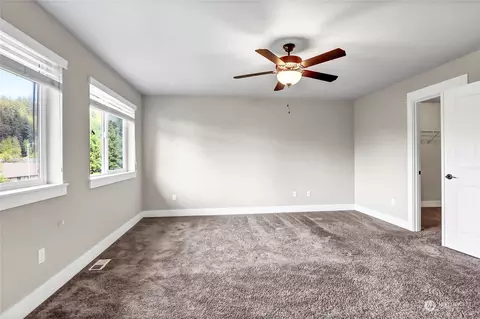 15421 52nd St E, Sumner, WA 98390 photo 13