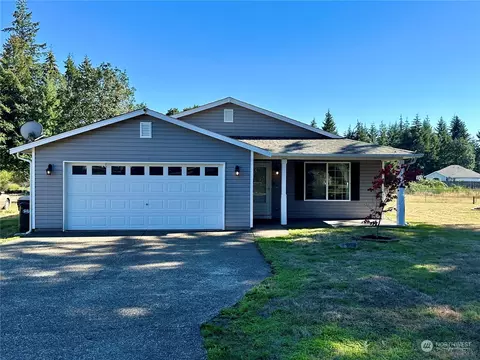 104 Alpine Ct SE, Rainier, WA 98576