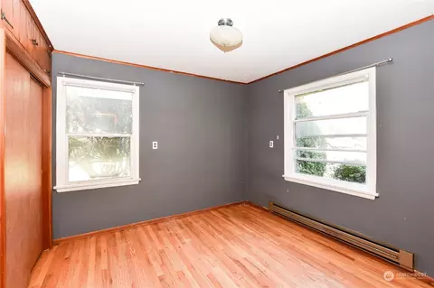 Bedroom - 2318 Highland Ave, Everett, WA 98201 photo 1 of 4